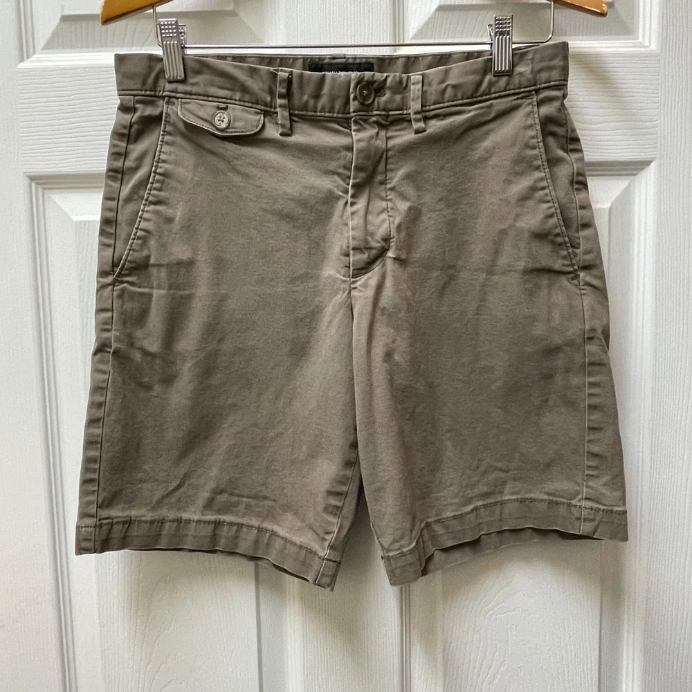 Banana‎ Republic Men's Sz 30 Brown Distressed Chino Shorts Preppy Casual